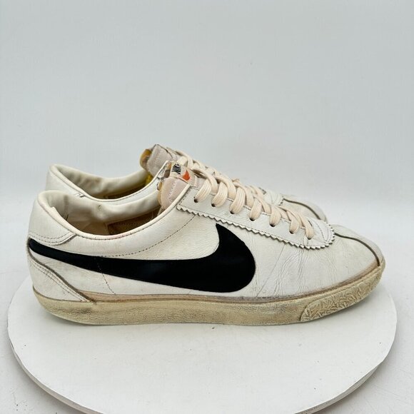 Vintage Nike bruins Men Size 9.5 White Leather Low Top Shoes Made in Korea - Picture 4 of 15